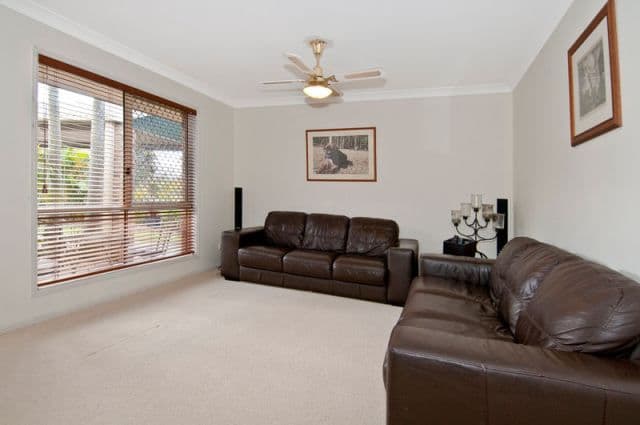 3 Hochtief Court, EDENS LANDING QLD 4207, Edens Landing - Thumbnail 3