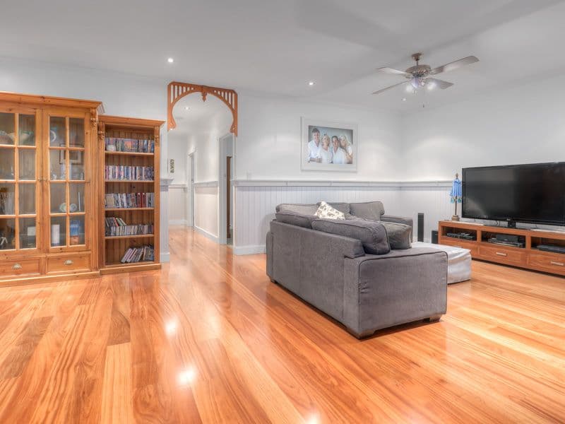 42 Devonshire Street, ASHGROVE QLD 4060, Ashgrove - Thumbnail 7