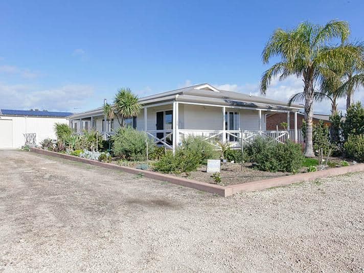 15 Neyler Street, Edithburgh SA 5583, Edithburgh - Image 1