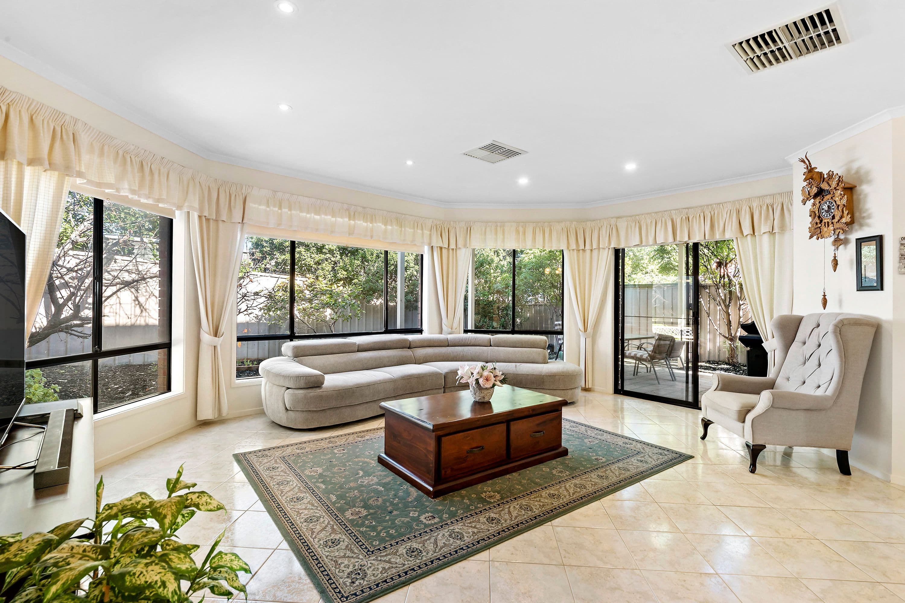 4 Hallett Close, Sheidow Park SA 5158, Sheidow Park - Thumbnail 2