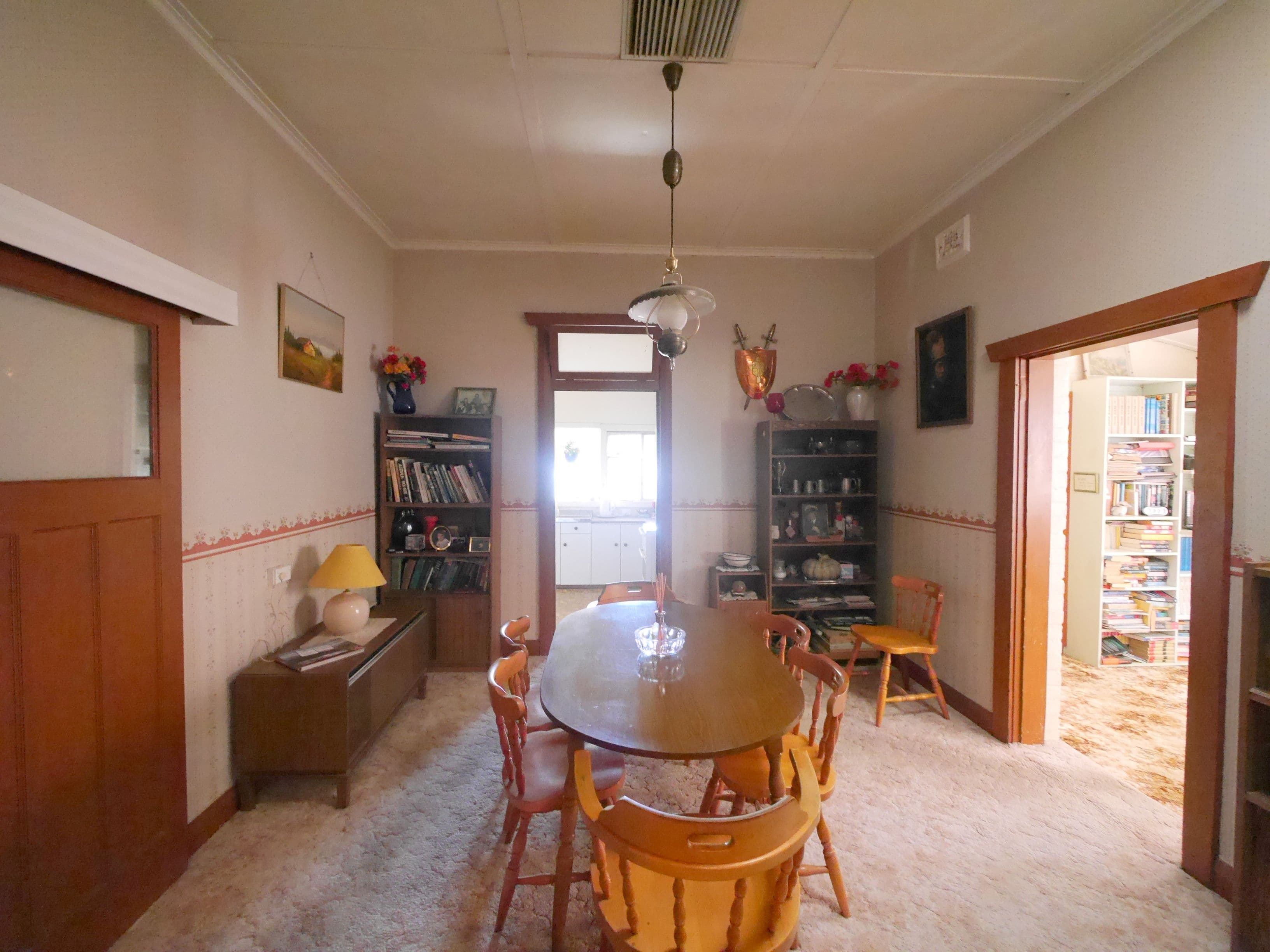 66 Brisbane Street, Cowra - Thumbnail 4