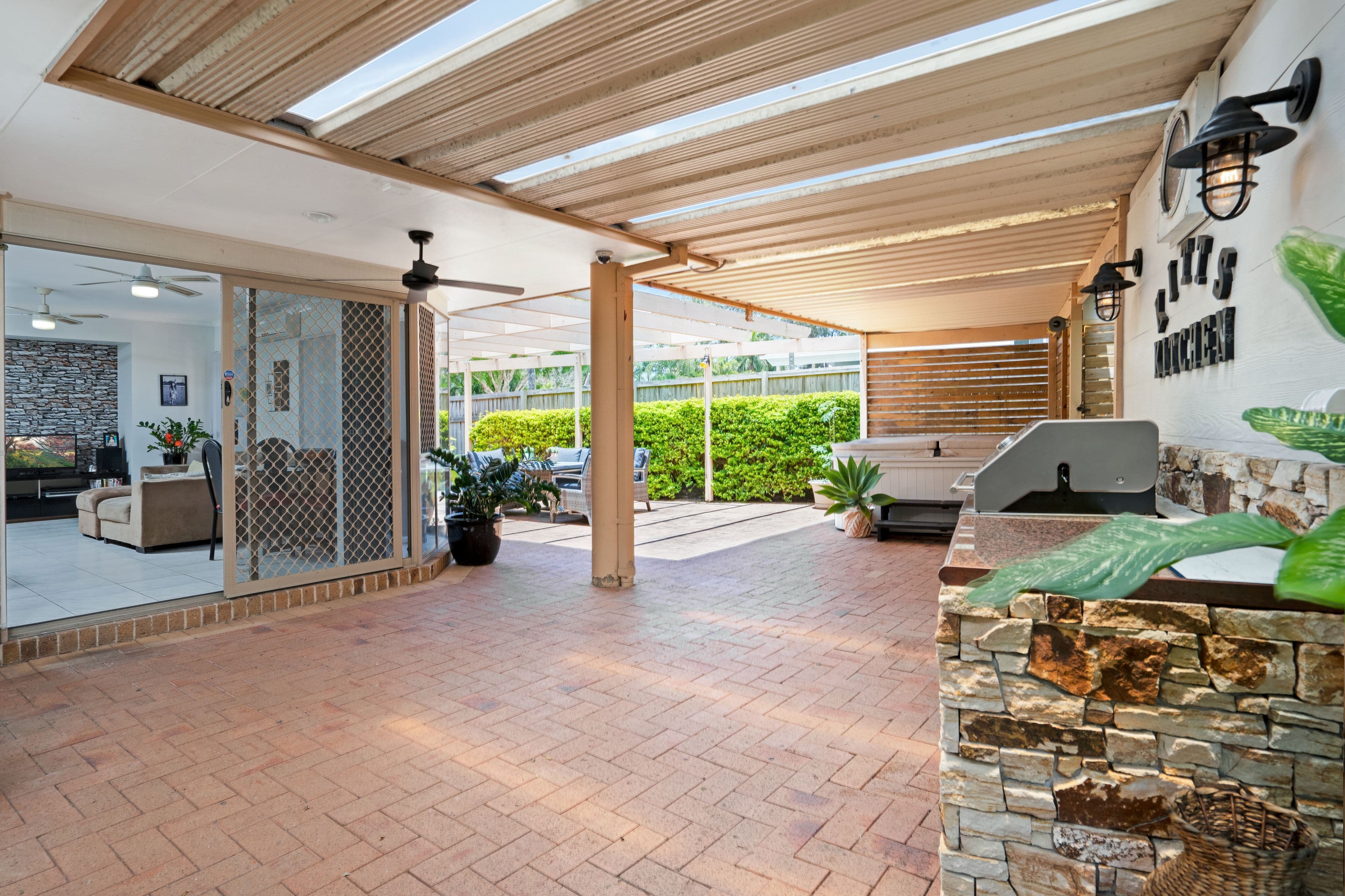 2 Wattlepark Lane, Robina QLD 4226, Robina - Thumbnail 8