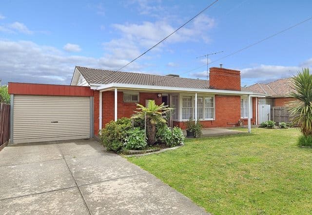 54 Dumbarton Street, RESERVOIR VIC 3073, Reservoir - Thumbnail 3
