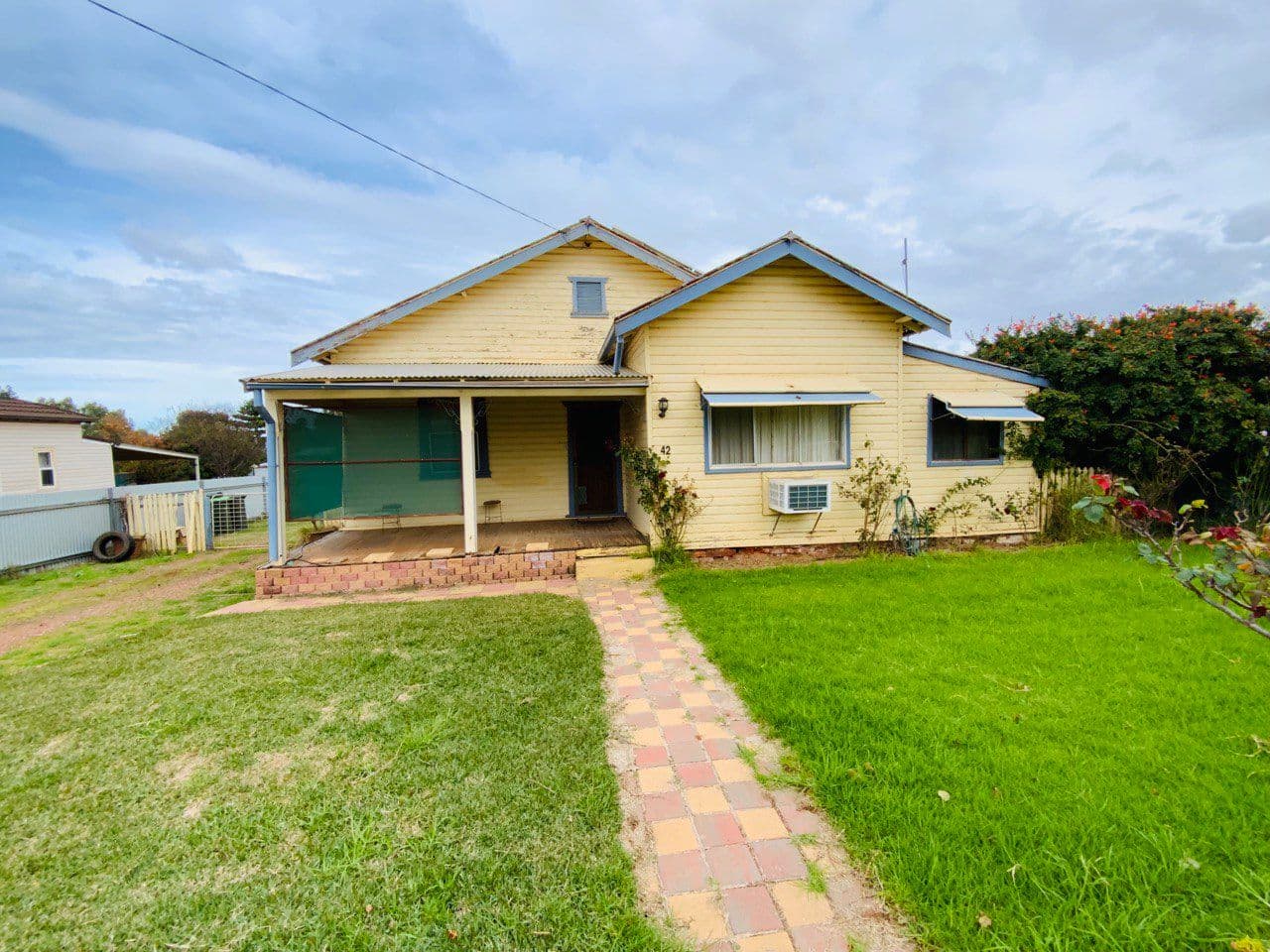 42 Molong Street, Condobolin NSW 2877, Condobolin - Image 1