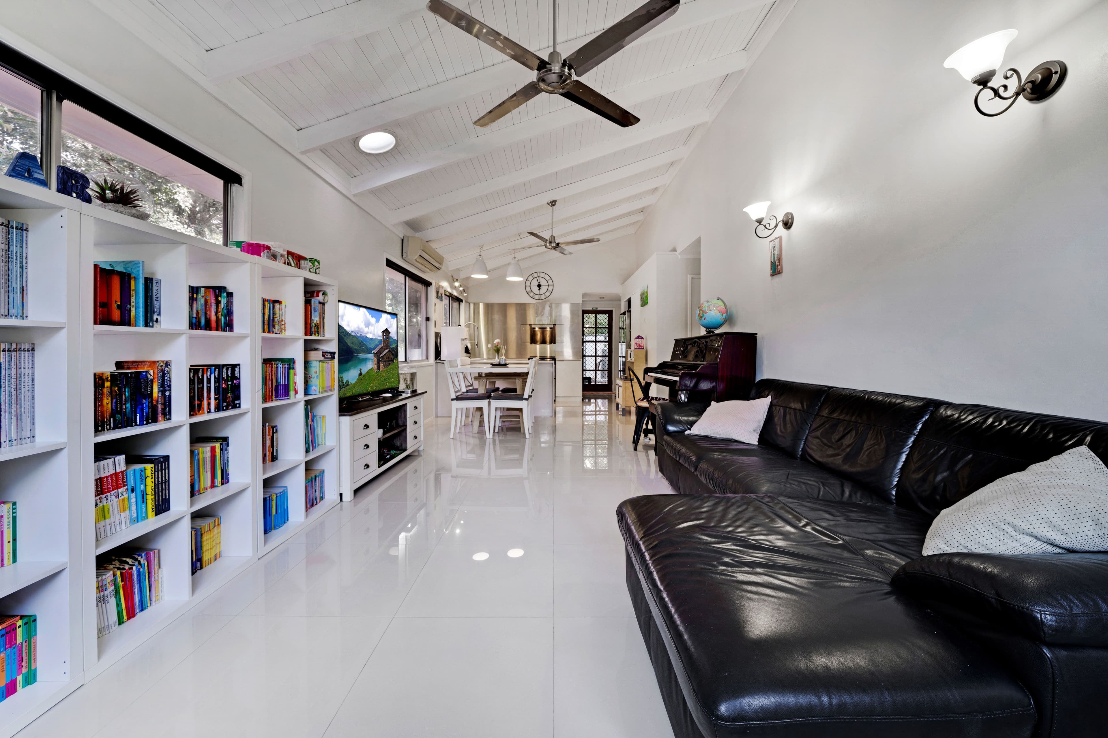 10 Forest Street, Daisy Hill QLD 4127, Daisy Hill - Thumbnail 4