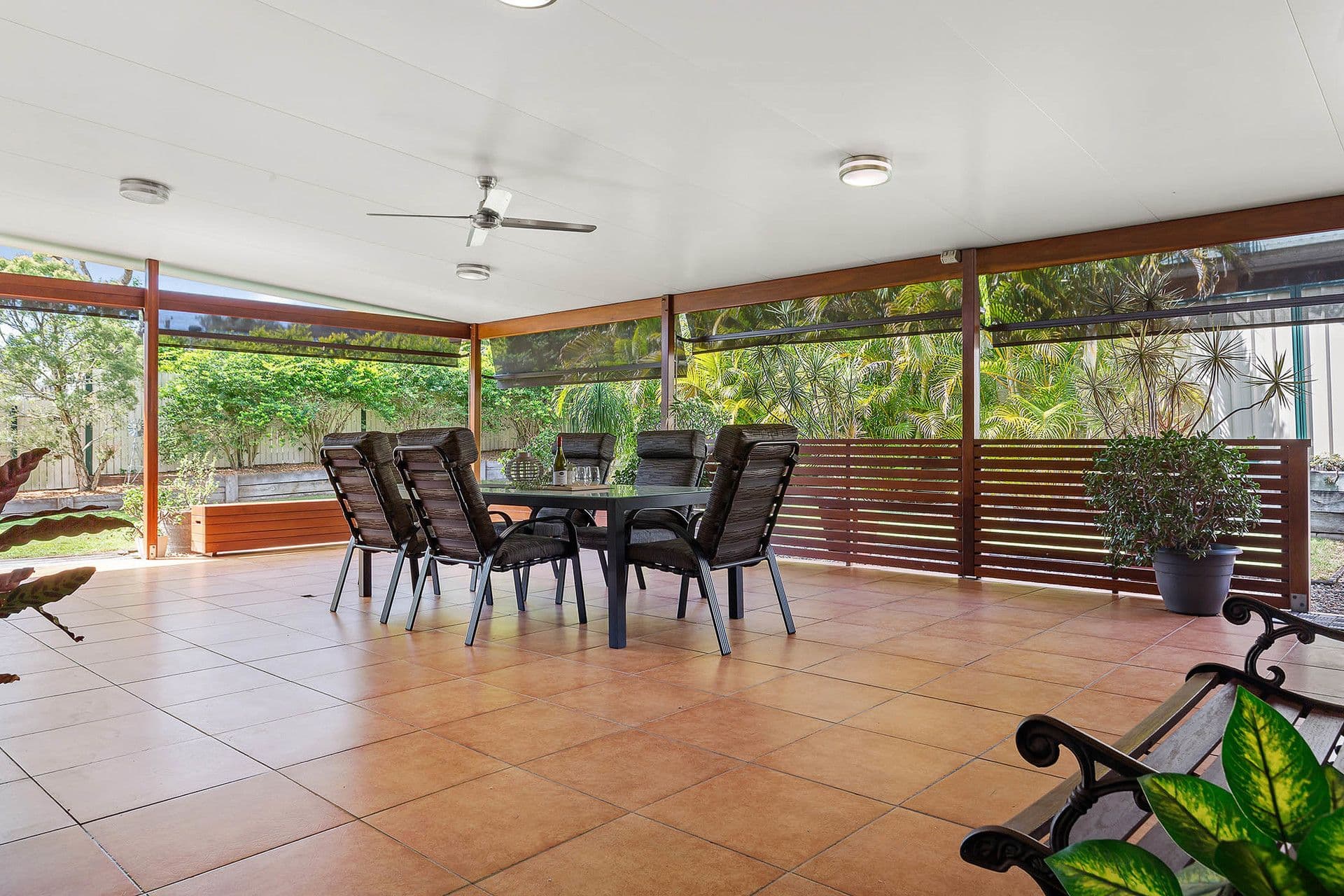 16 Hawdon Crescent, Springwood QLD 4127, Springwood - Thumbnail 2