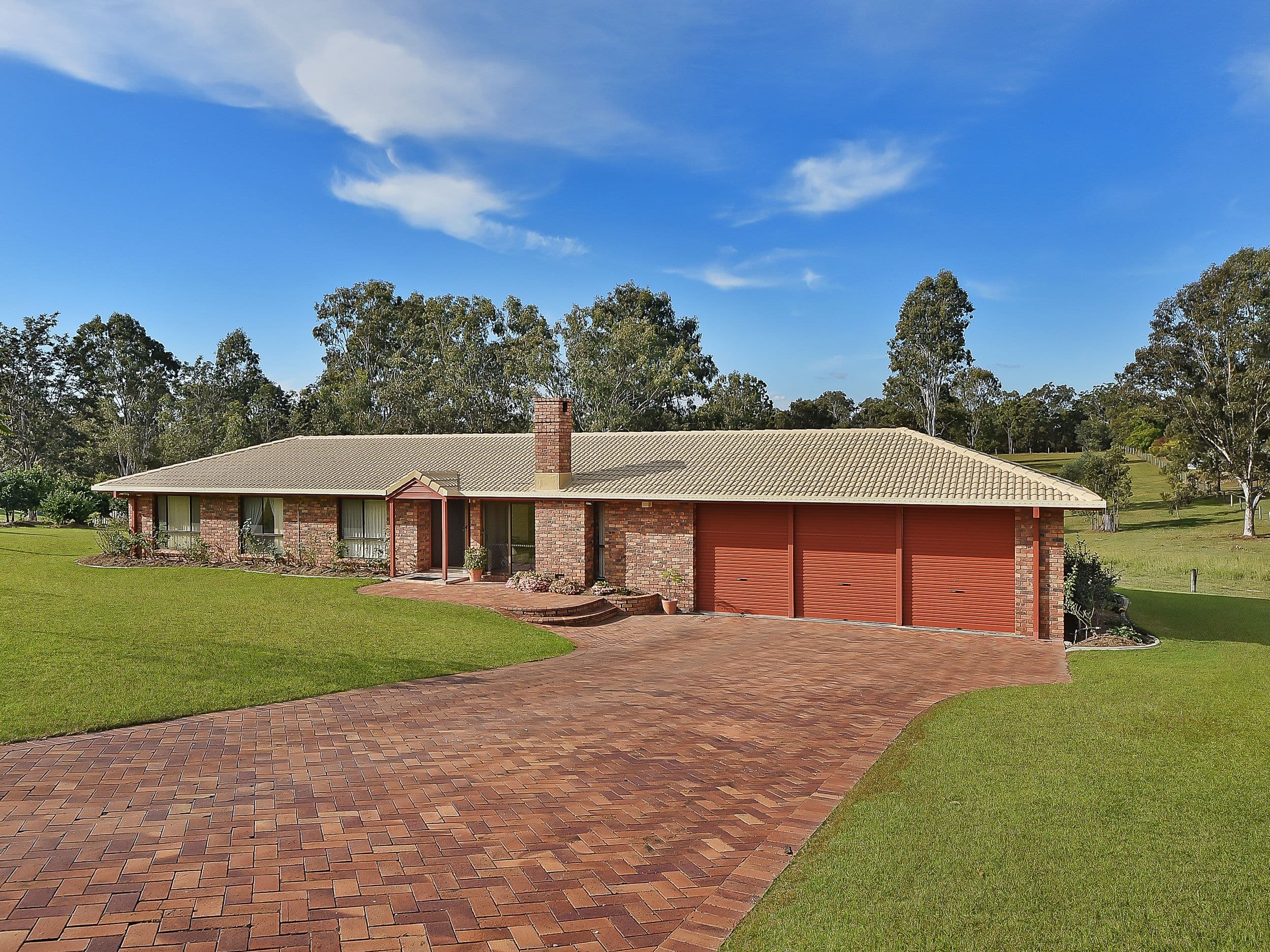 20 Mountain View Court, Samford Valley QLD 4520, Samford Valley - Image 1