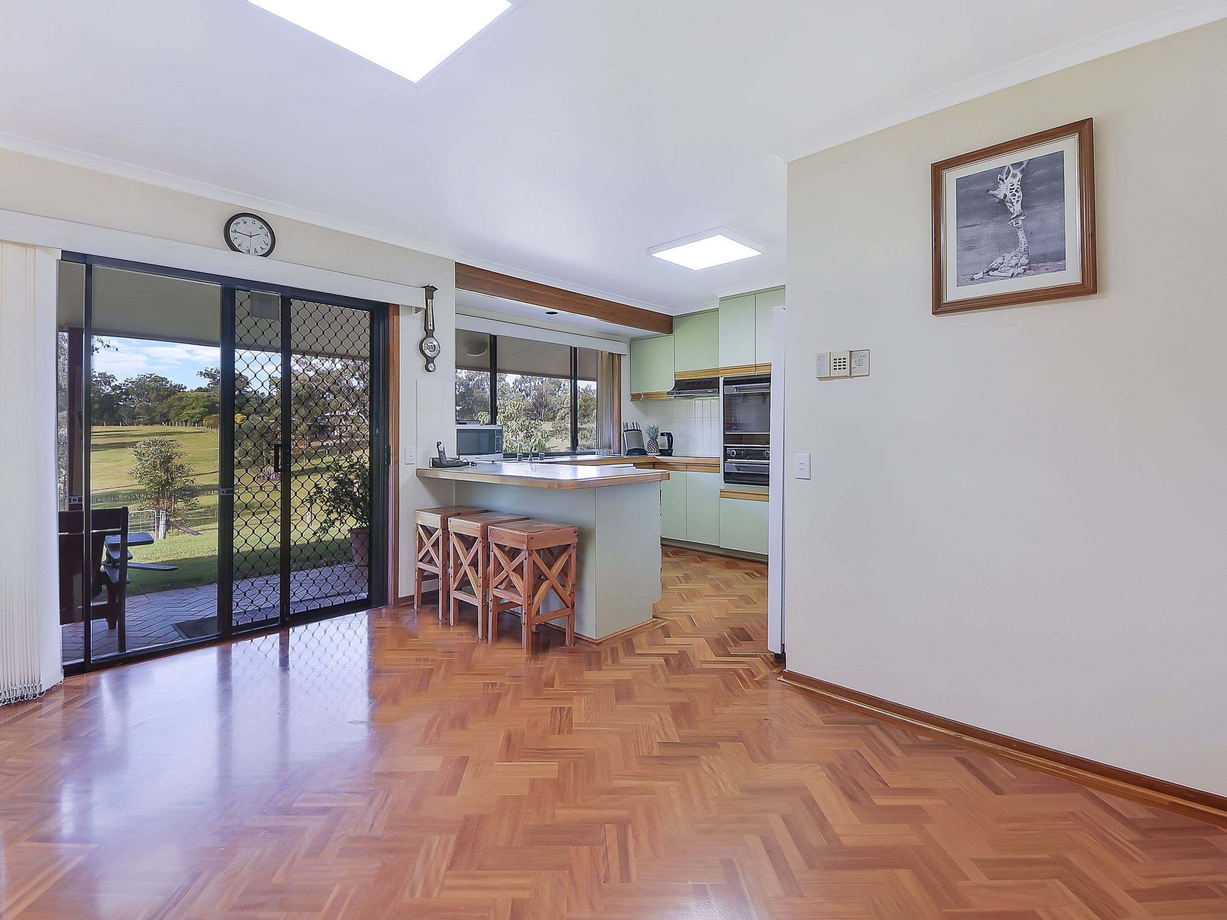 20 Mountain View Court, Samford Valley QLD 4520, Samford Valley - Thumbnail 5