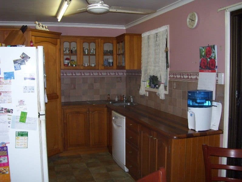 2 Kindermar Street, SOUTH MACKAY QLD 4740, South Mackay - Thumbnail 2