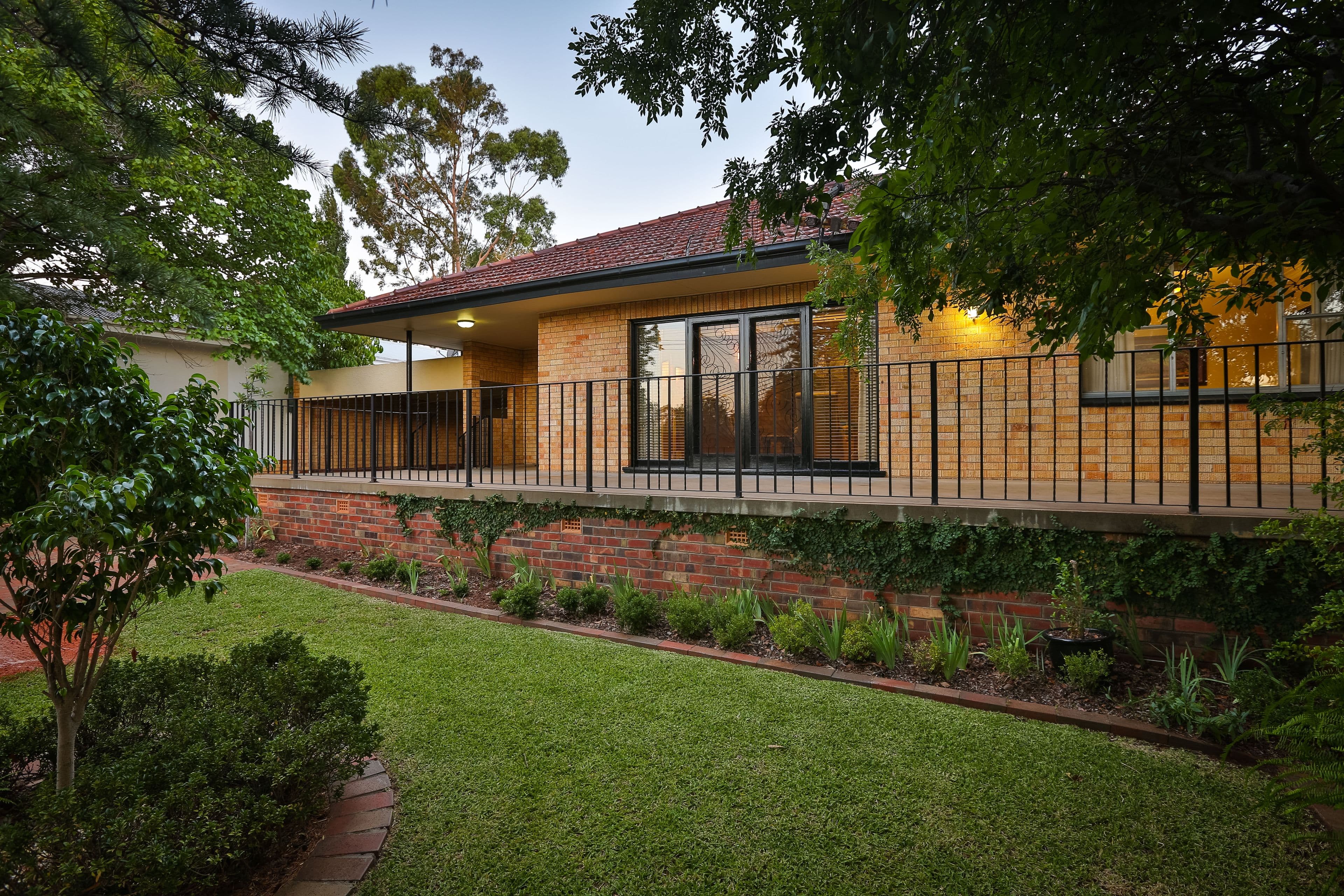 202 Walnut Avenue, Mildura VIC 3500, Mildura - Thumbnail 2