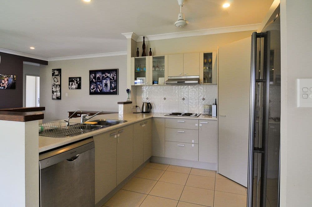 28 Altona Street, BENTLEY PARK QLD 4869, Bentley Park - Thumbnail 2