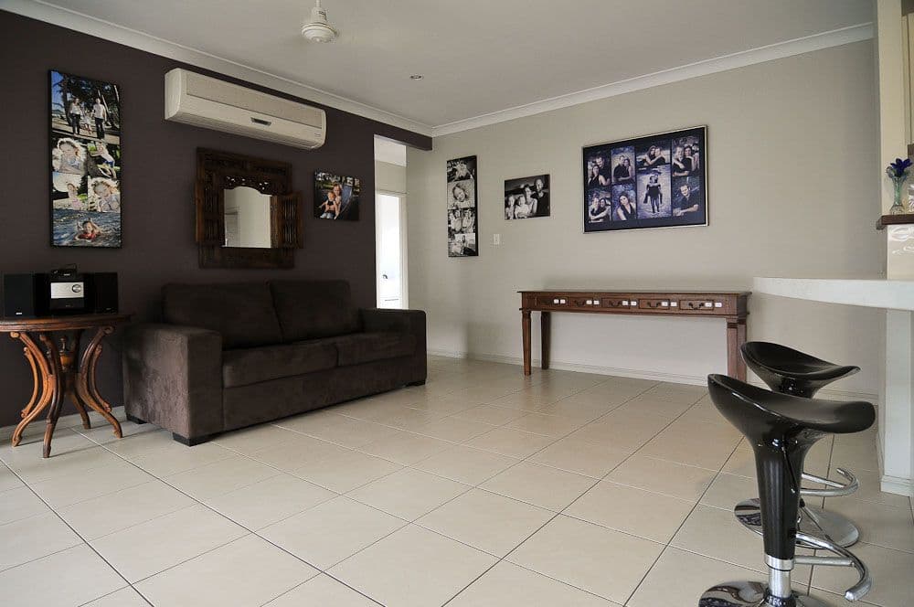 28 Altona Street, BENTLEY PARK QLD 4869, Bentley Park - Thumbnail 5