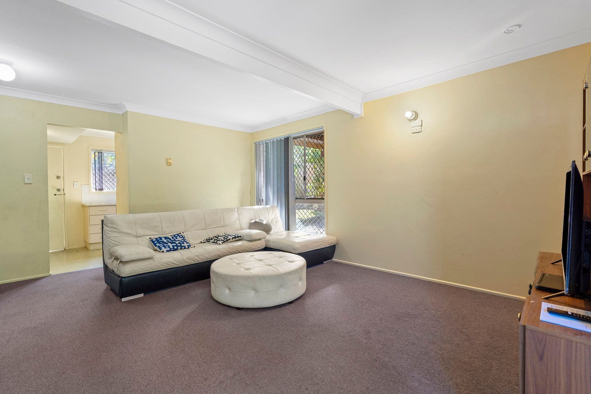 108 Smith Road, Woodridge QLD 4114, Woodridge - Thumbnail 3
