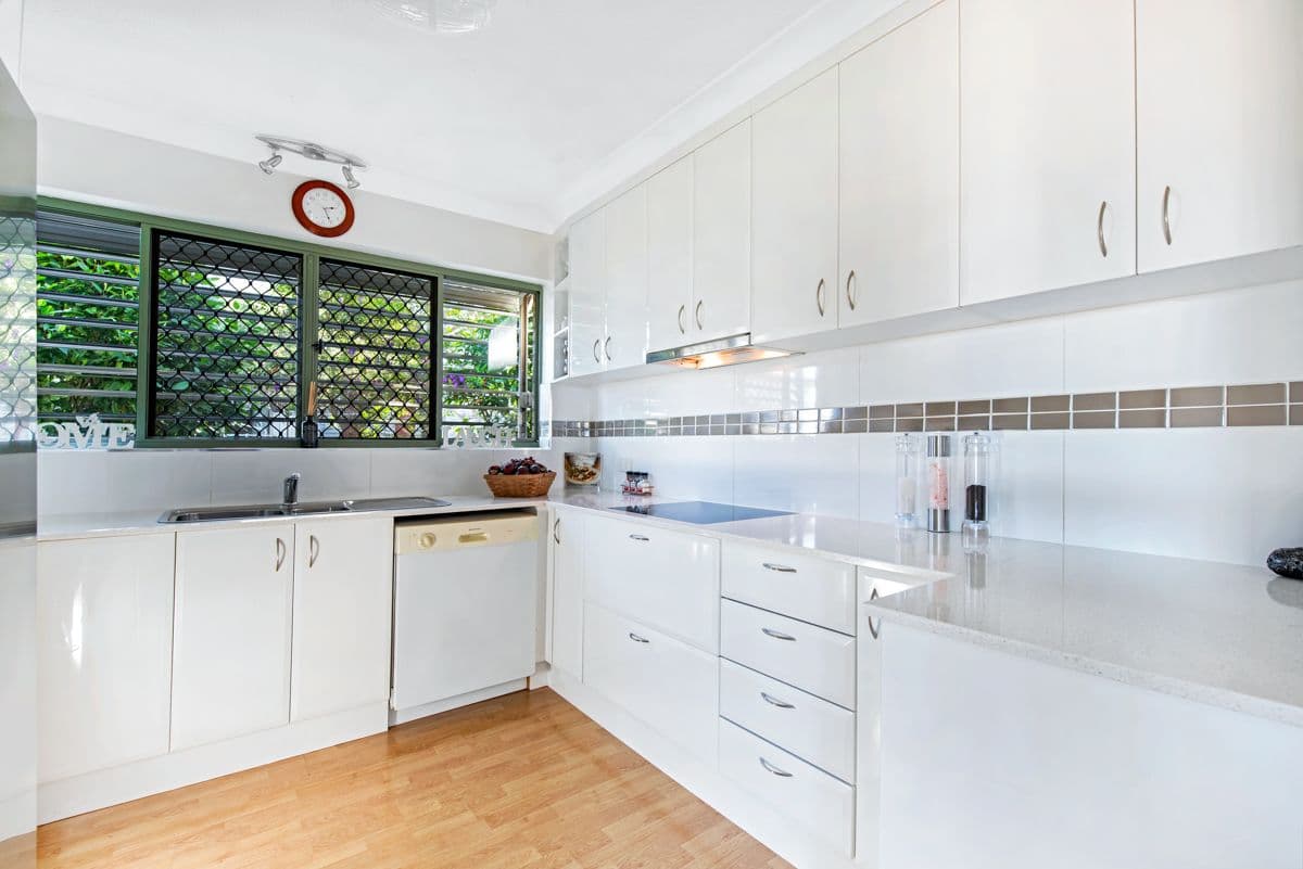 25 Buderim Avenue, Mooloolaba QLD 4557, Mooloolaba - Thumbnail 5