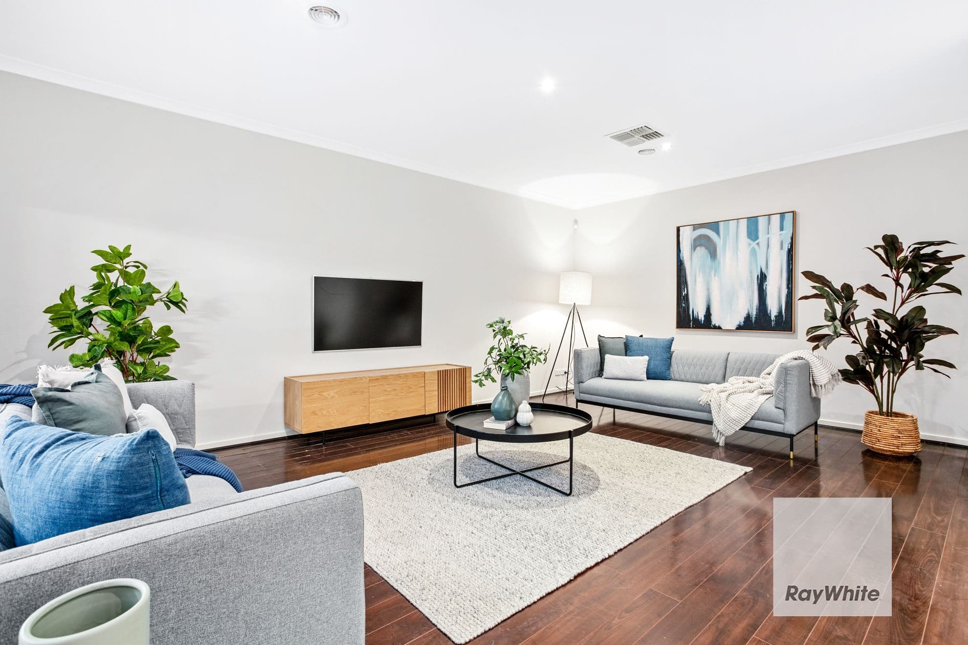 8 Balmoral Close, Hillside VIC 3037, Hillside - Thumbnail 6