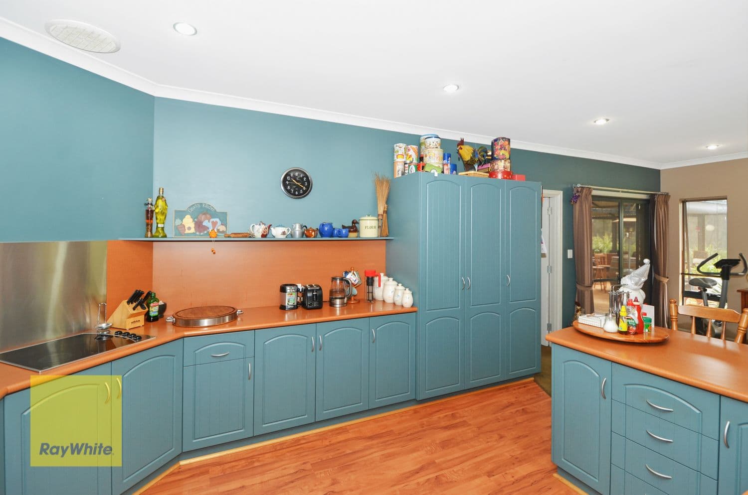 11 Bonthorpe Court, Millbrook WA 6330, Millbrook - Thumbnail 6