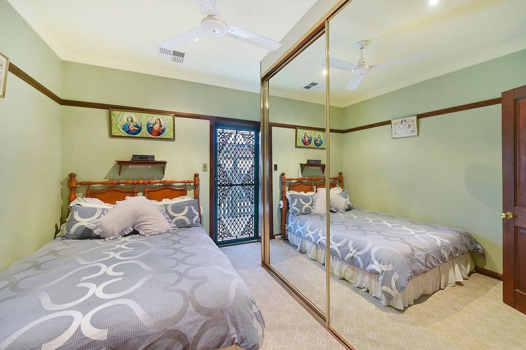 6 Warrina Place, Londonderry - Thumbnail 7