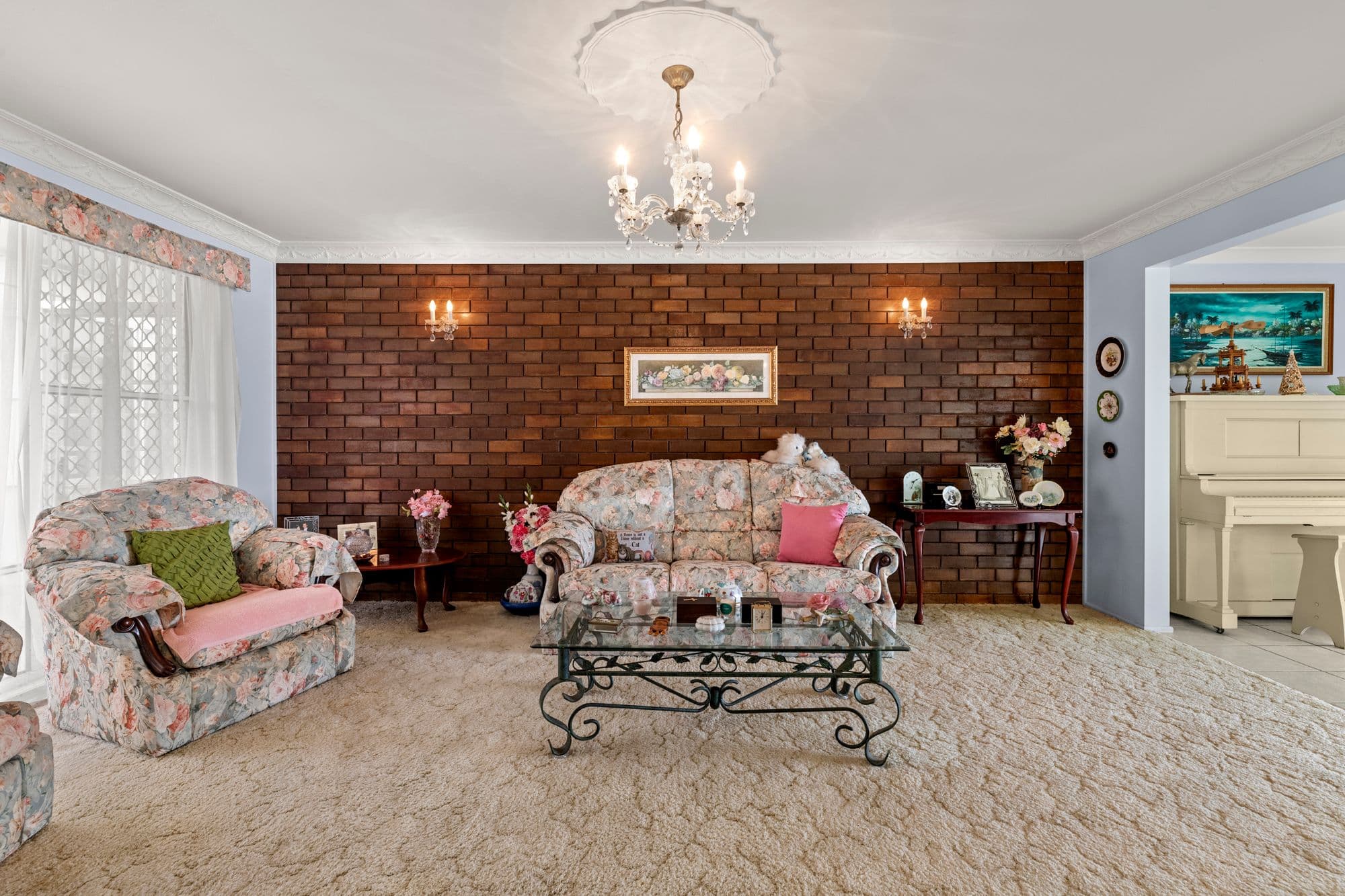 27 Kingfisher Crescent, Burleigh Waters QLD 4220, Burleigh Waters - Thumbnail 5