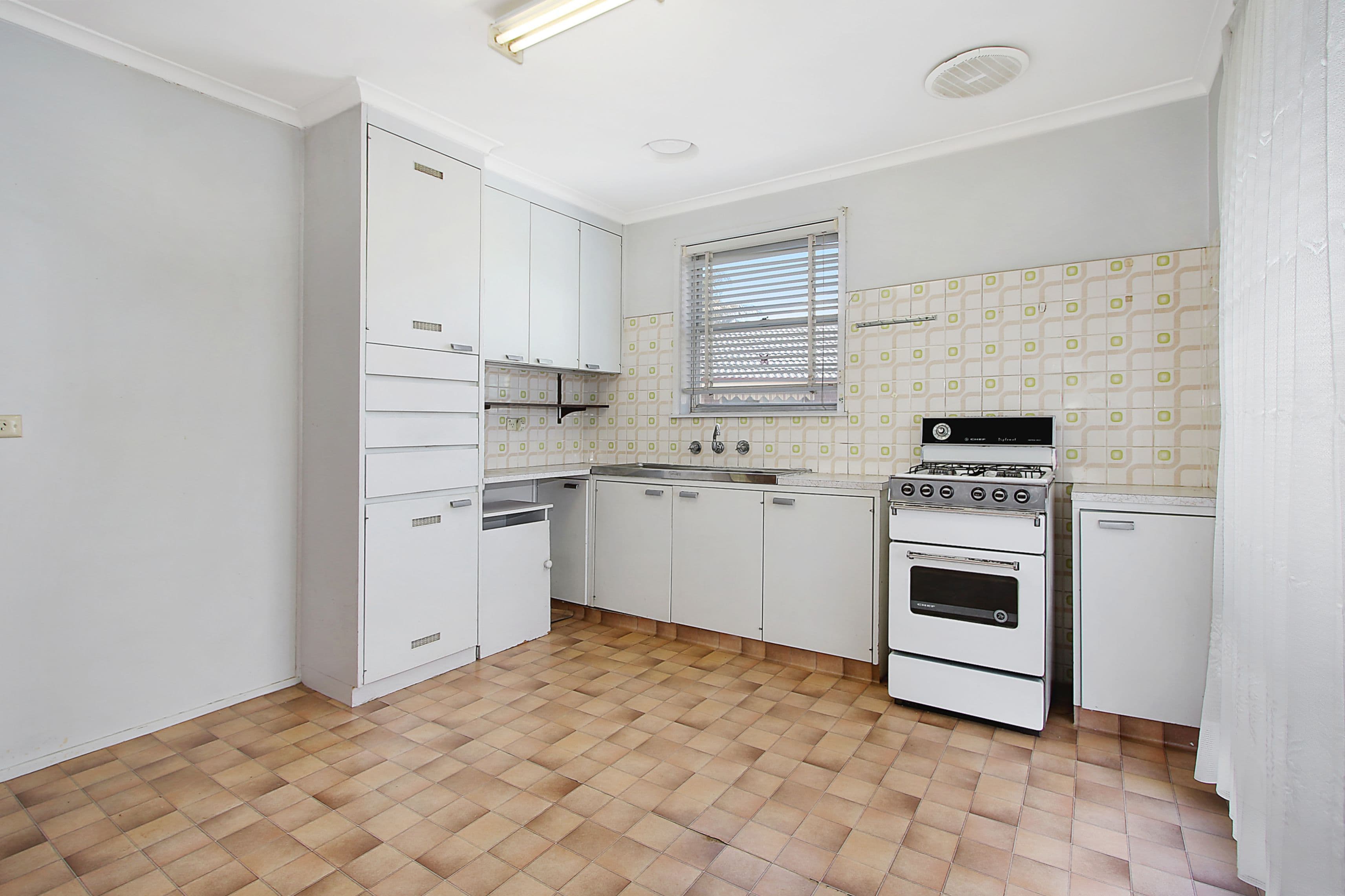 13 Warsaw Crescent, Wodonga VIC 3690, Wodonga - Thumbnail 2
