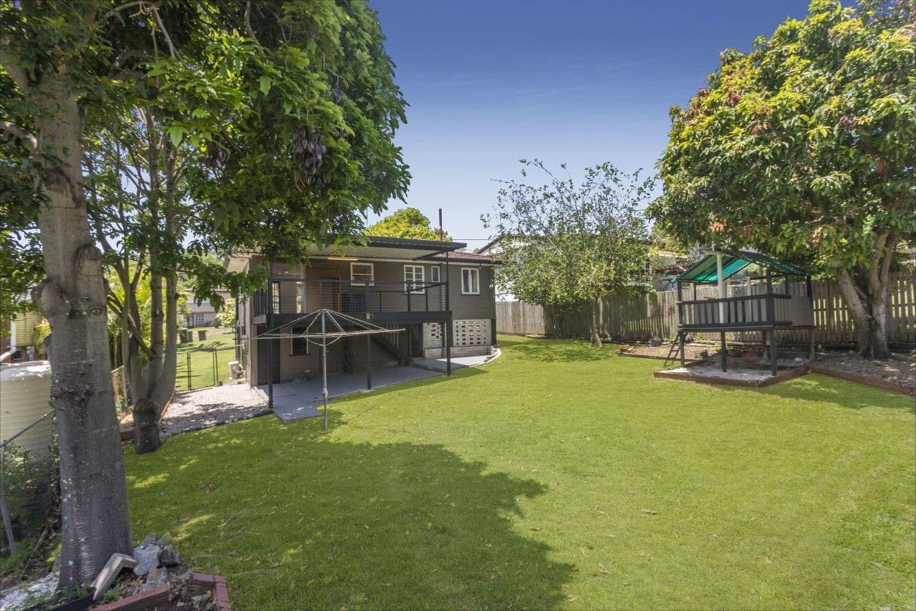 26 Heilbromm Street, Stafford Heights QLD 4053, Stafford Heights - Thumbnail 2