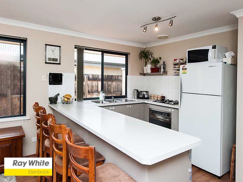 7 Strathmore Parkway, ELLENBROOK WA 6069, Ellenbrook - Thumbnail 6