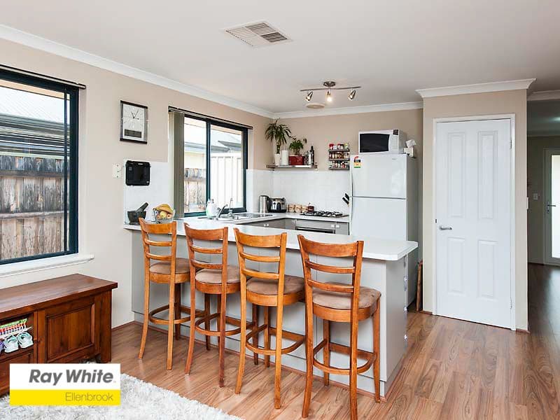 7 Strathmore Parkway, ELLENBROOK WA 6069, Ellenbrook - Thumbnail 7