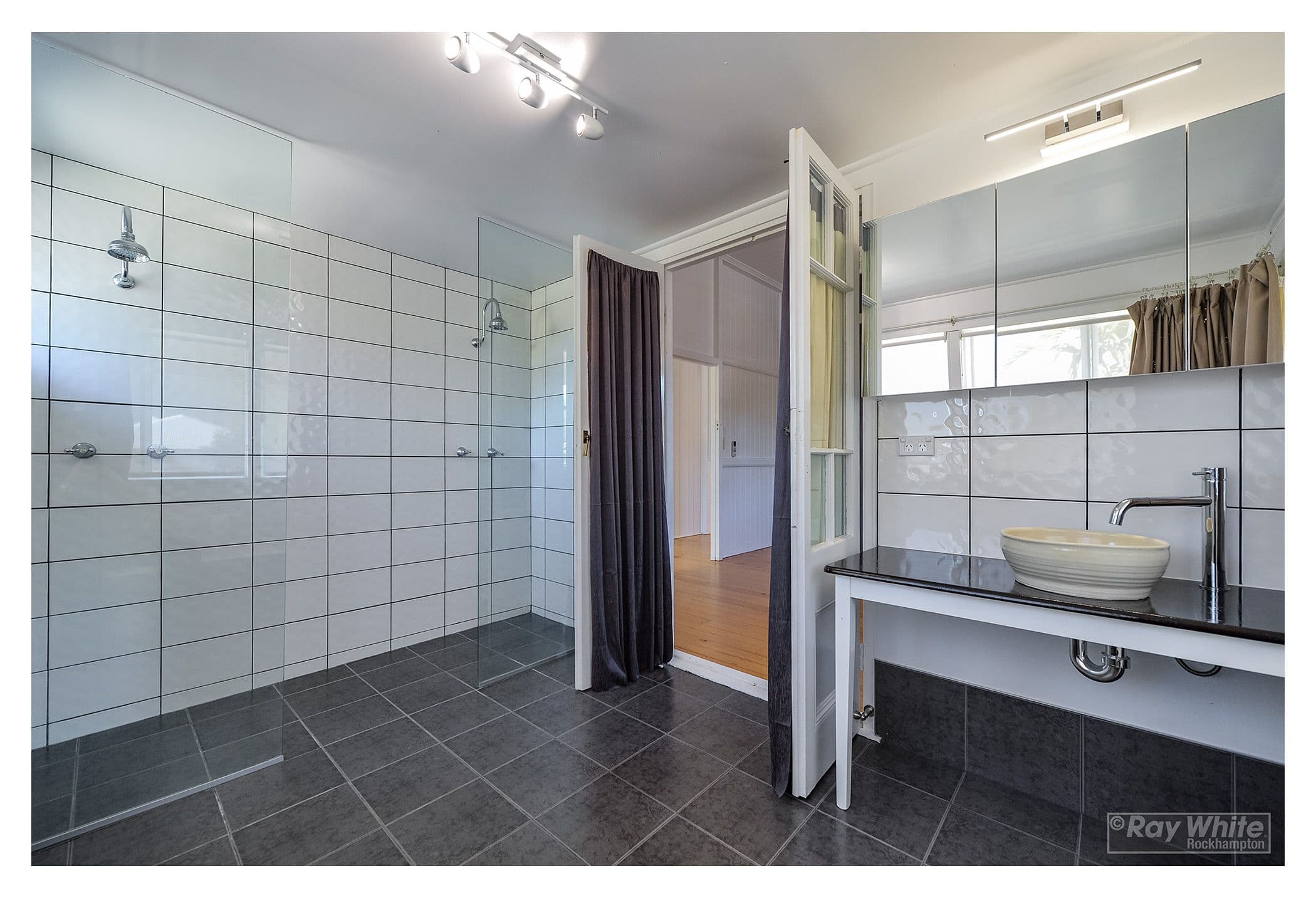 403 Stenhouse Street, Koongal QLD 4701, Koongal - Thumbnail 5