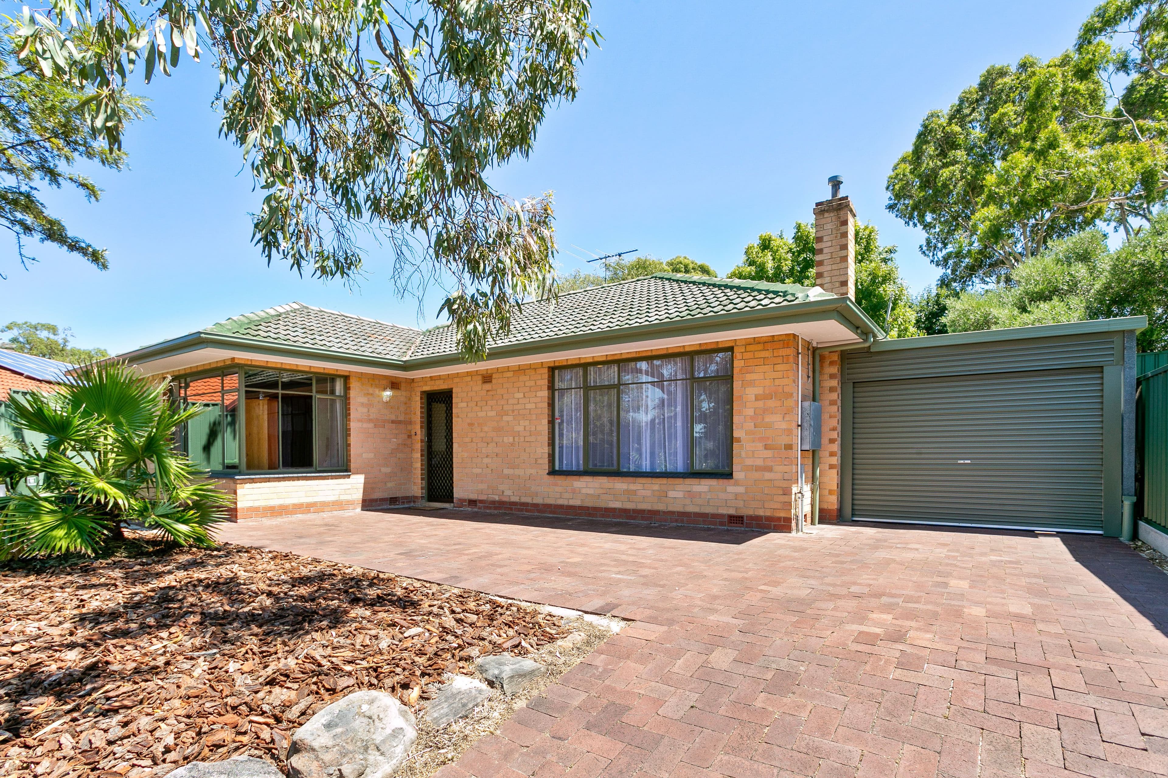 8 Rosa Court, Happy Valley SA 5159, Happy Valley - Thumbnail 2