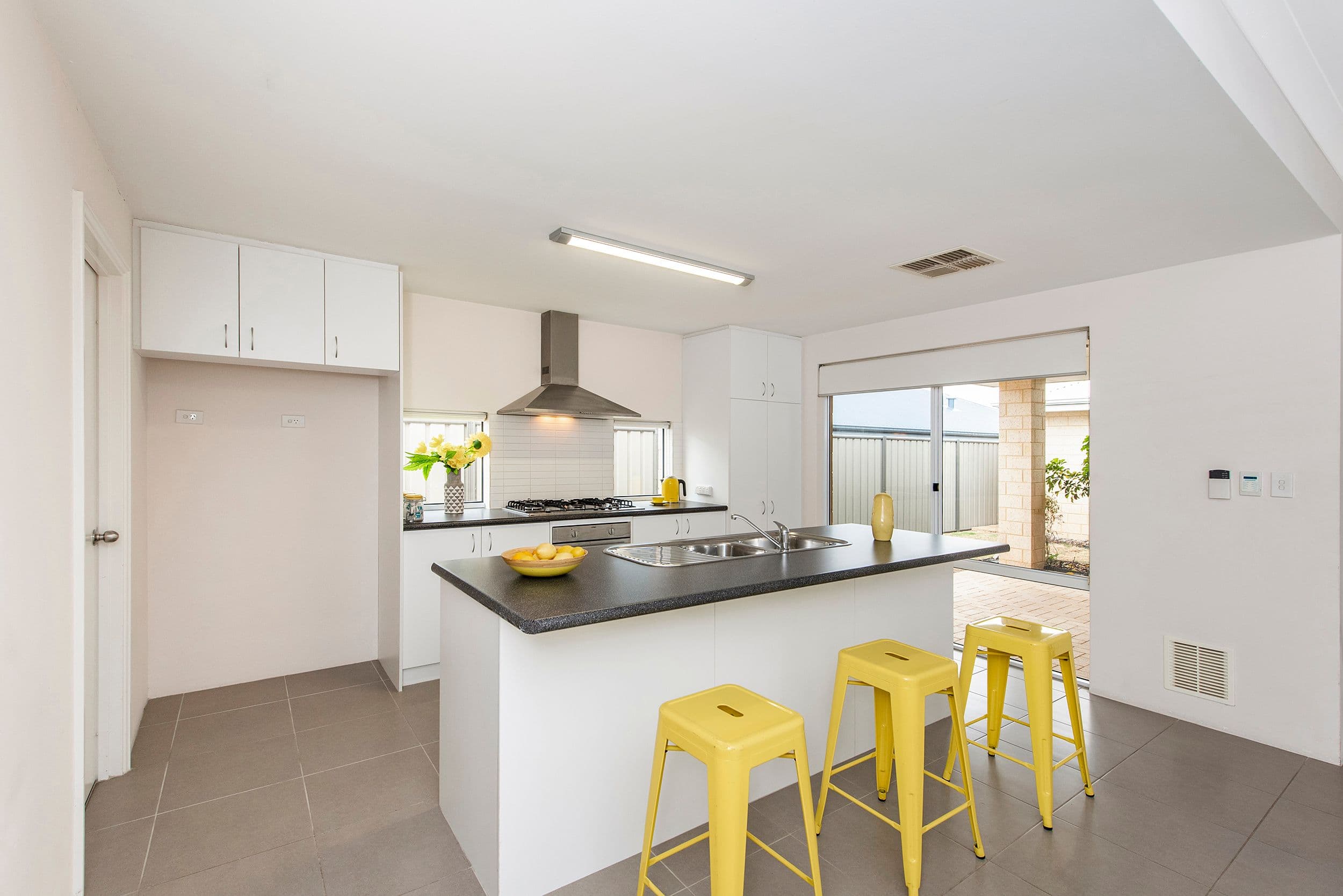18 Pemberton Boulevard, Baldivis WA 6171, Baldivis - Thumbnail 2