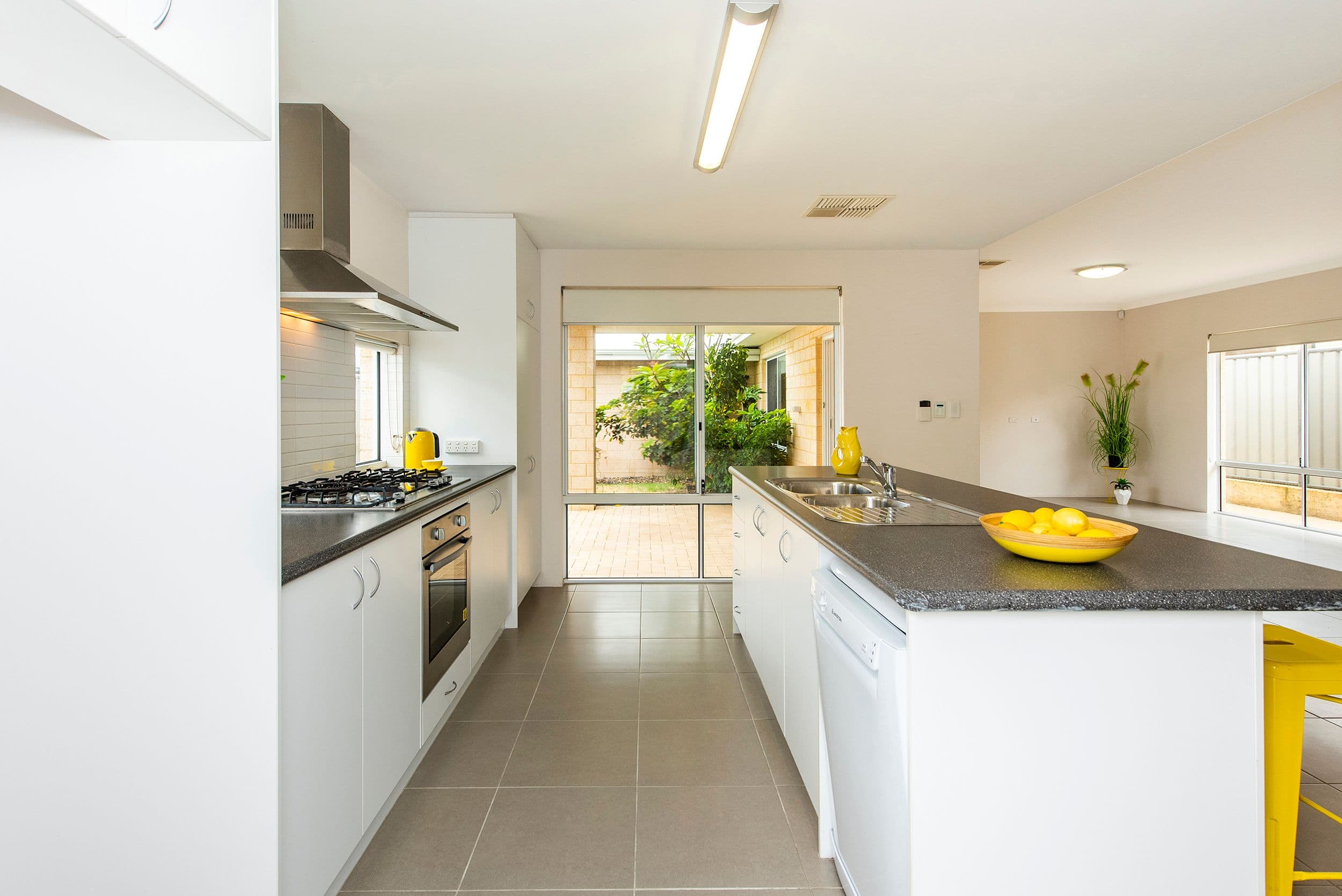 18 Pemberton Boulevard, Baldivis WA 6171, Baldivis - Thumbnail 7