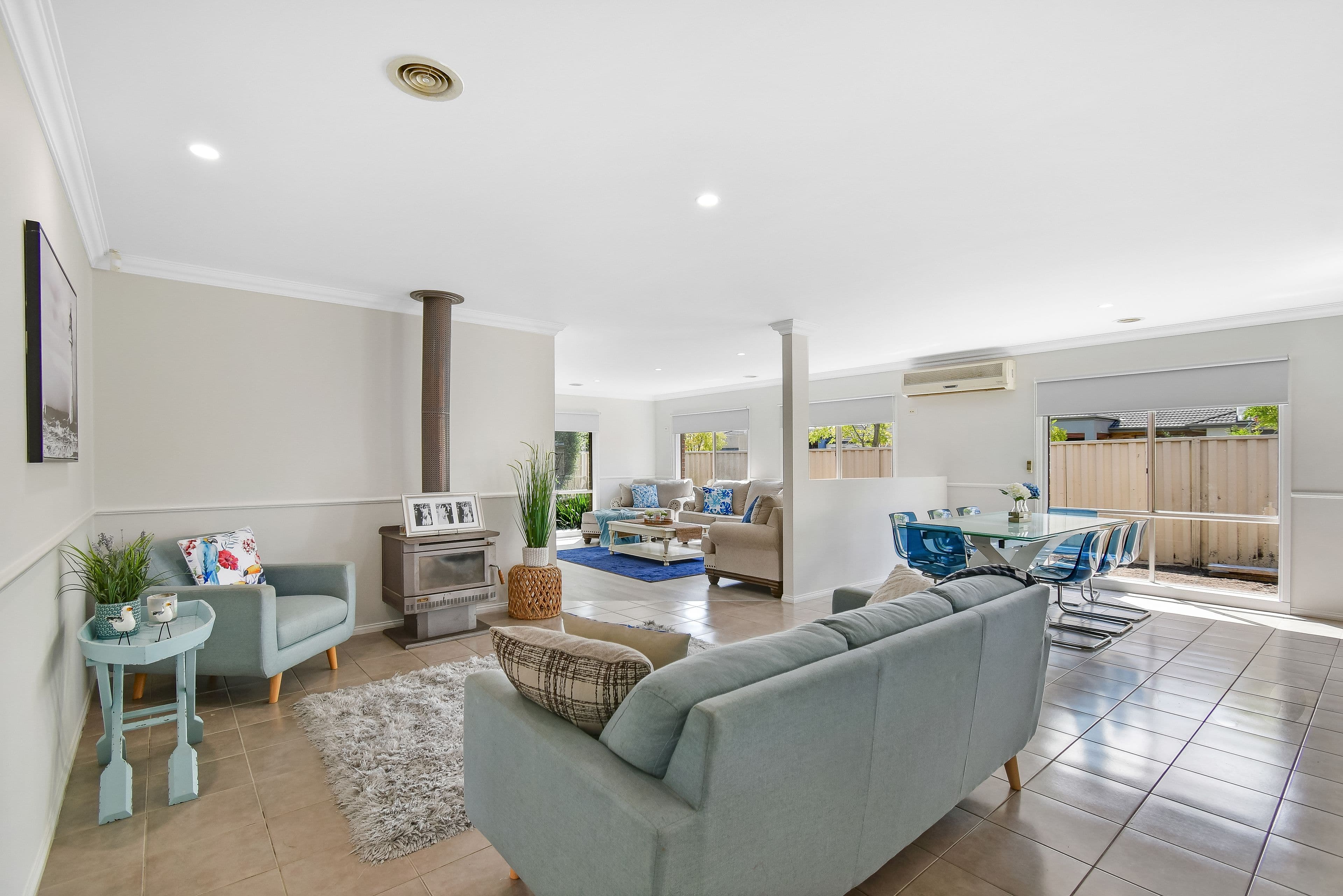 9 Iris Place, Pakenham VIC 3810, Pakenham - Thumbnail 3