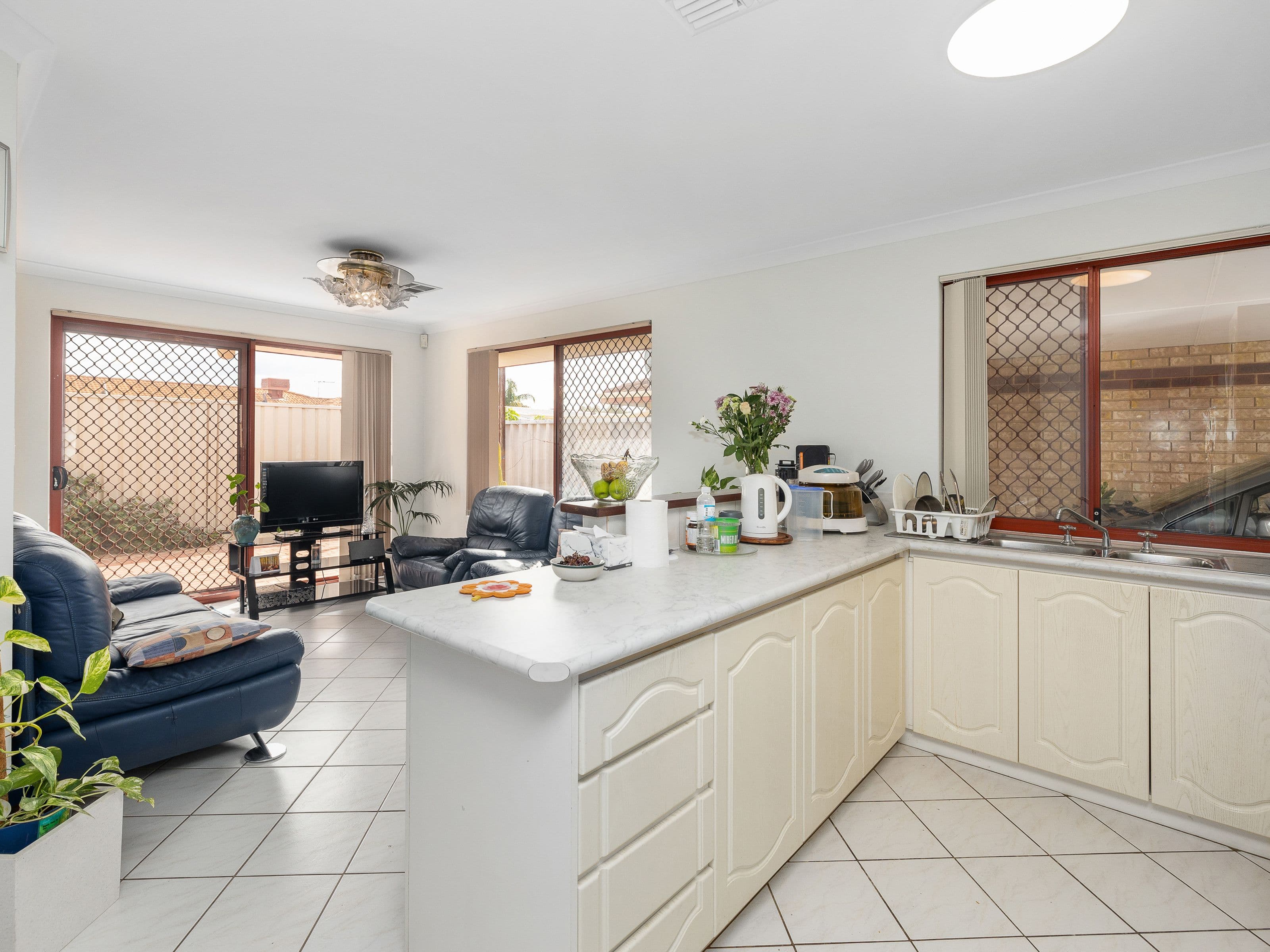 32 Crawford Street, Cannington WA 6107, Cannington - Thumbnail 5