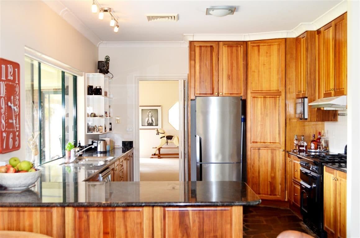 10 Hargreaves Close, Tumut NSW 2720, Tumut - Thumbnail 2