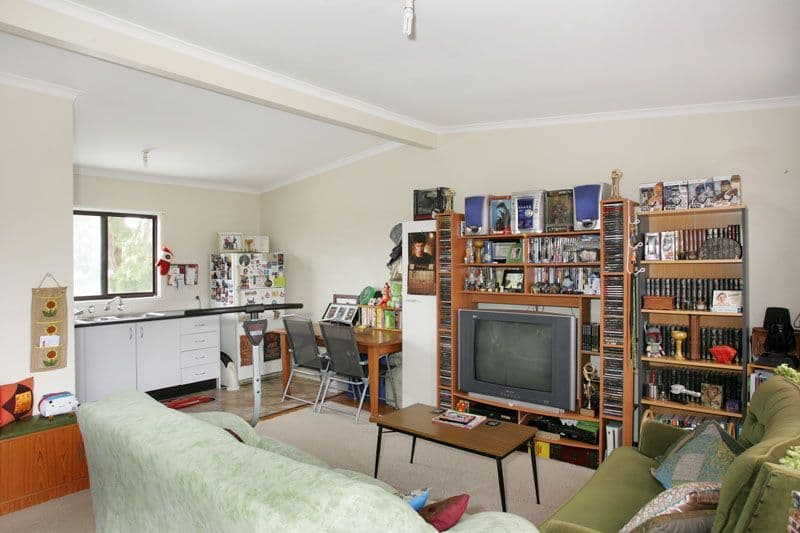 516 The Entrance Road, Bateau Bay NSW 2261, Bateau Bay - Thumbnail 2