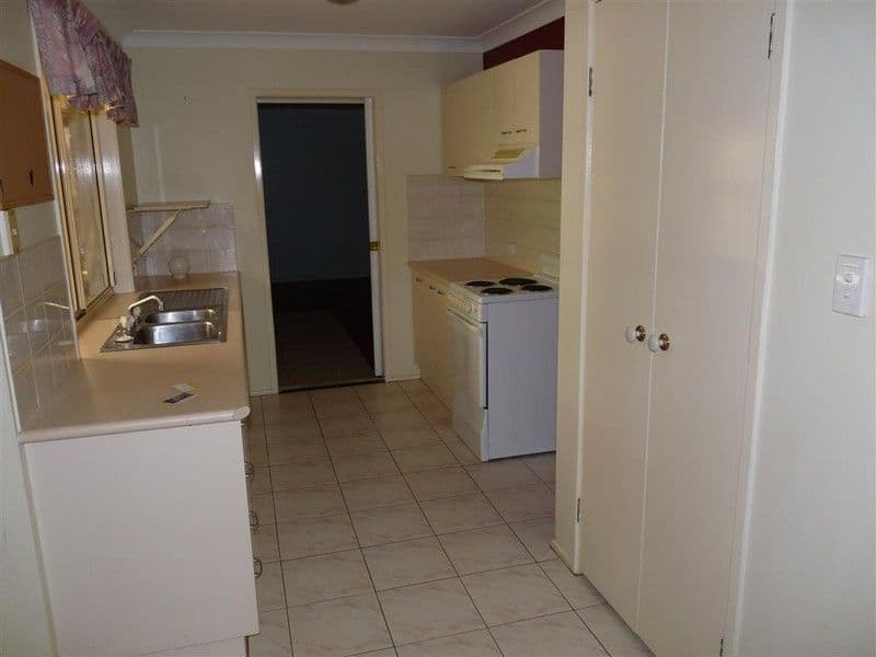 13 Manuela Street, Victoria Point QLD 4165, Victoria Point - Thumbnail 5