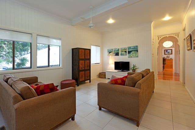 31 Forbes Street, HAWTHORNE QLD 4171, Hawthorne - Thumbnail 4