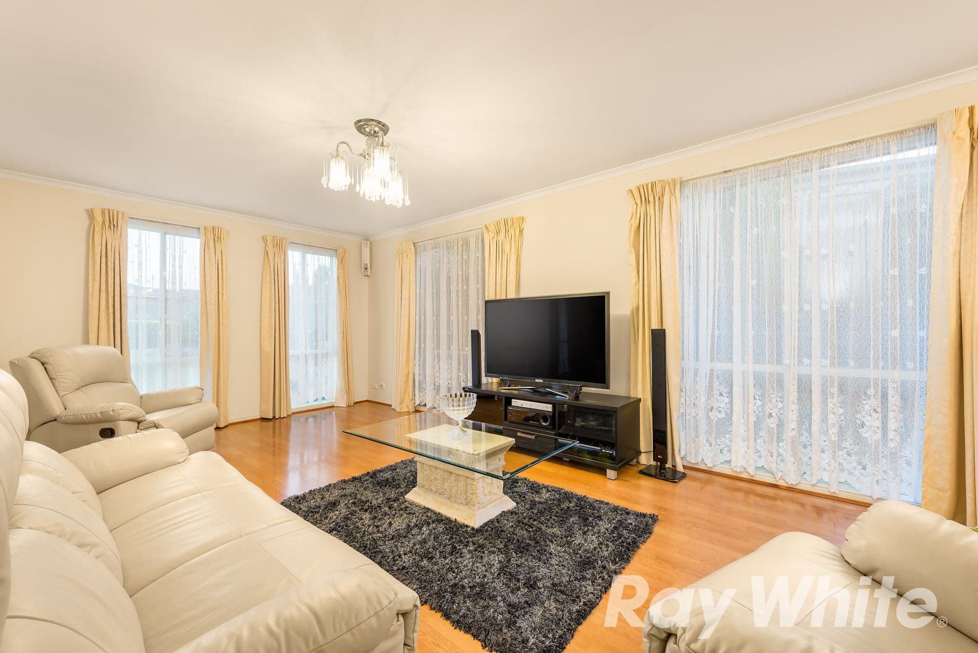 3 Buckingham Drive, Rowville VIC 3178, Rowville - Thumbnail 4