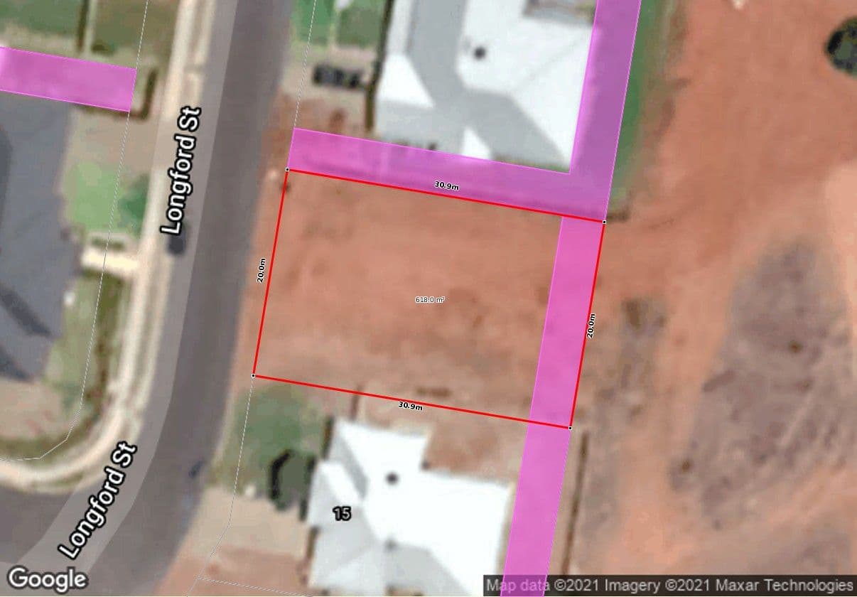 13 Longford Street, Emerald QLD 4720, Emerald - Thumbnail 2