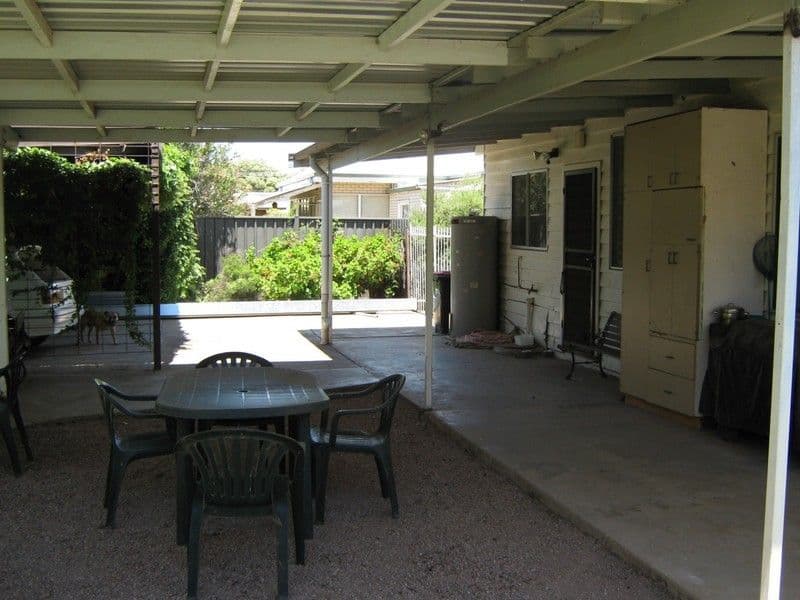 56 Hovell Street, ECHUCA VIC 3564, Echuca - Thumbnail 7