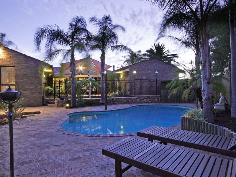 8  Westminister Place, ALEXANDER HEIGHTS WA 6064, Alexander Heights - Thumbnail 3