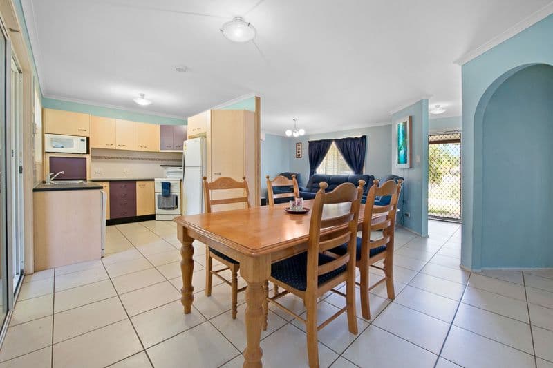 12 Holloway Court, DECEPTION BAY QLD 4508, Deception Bay - Thumbnail 6