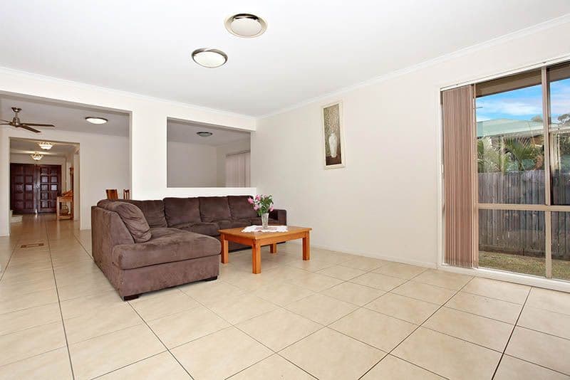 6 Coogara Court, BROOKWATER QLD 4300, Brookwater - Thumbnail 4