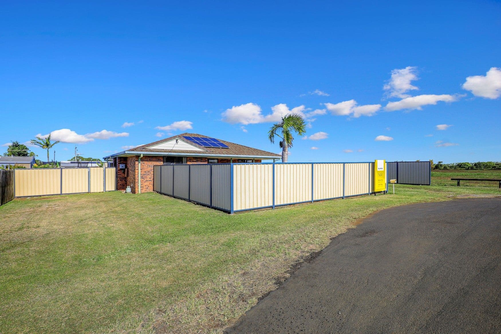 2 Marine Terrace, Burnett Heads QLD 4670, Burnett Heads - Thumbnail 3