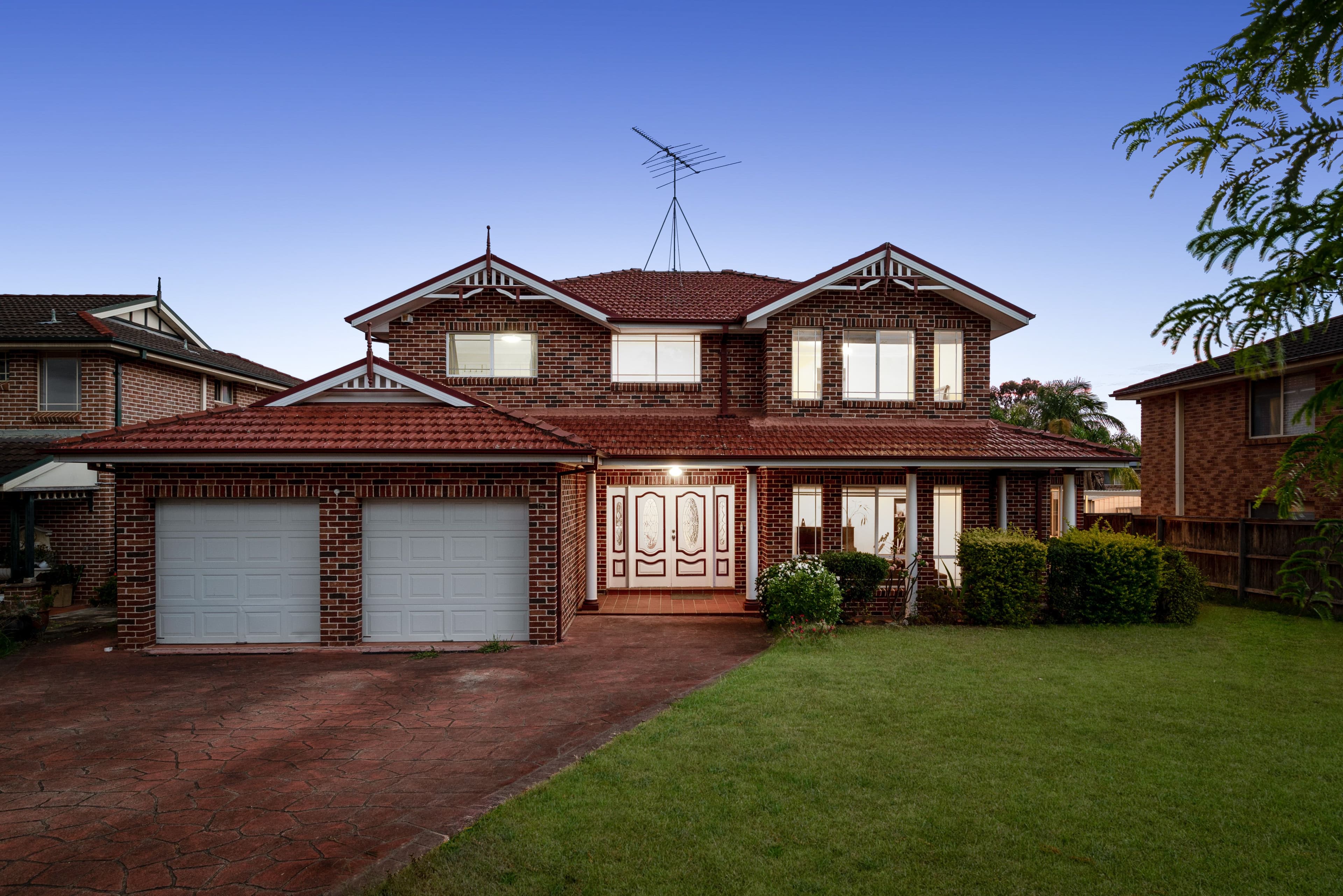 15 Lindeman Crescent, Green Valley NSW 2168, Green Valley - Image 1