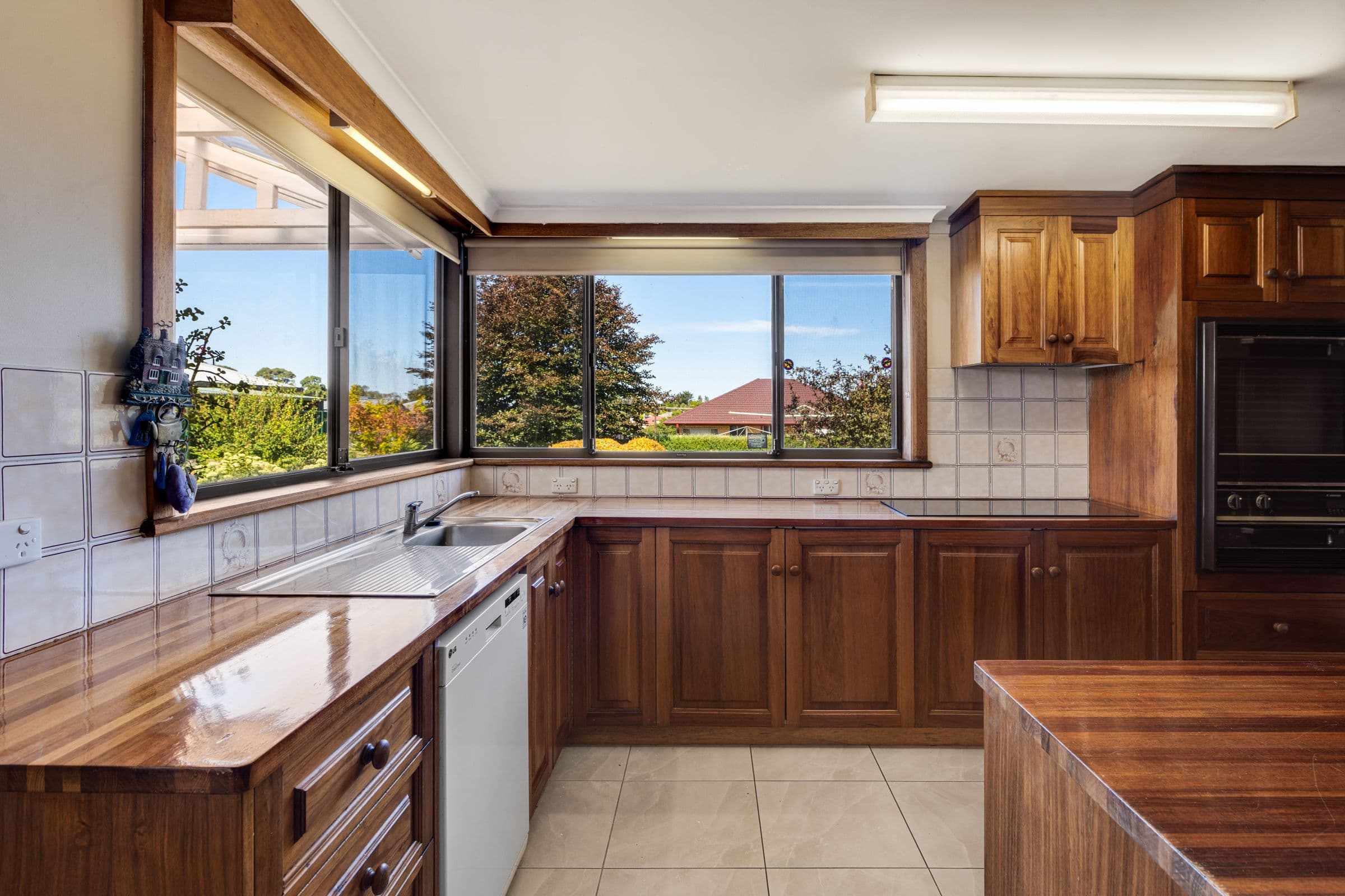 14 Acacia Street, Mount Gambier SA 5290, Mount Gambier - Thumbnail 2