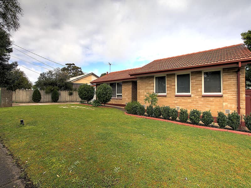 21 Barnabas Crescent, Christie Downs - Thumbnail 3