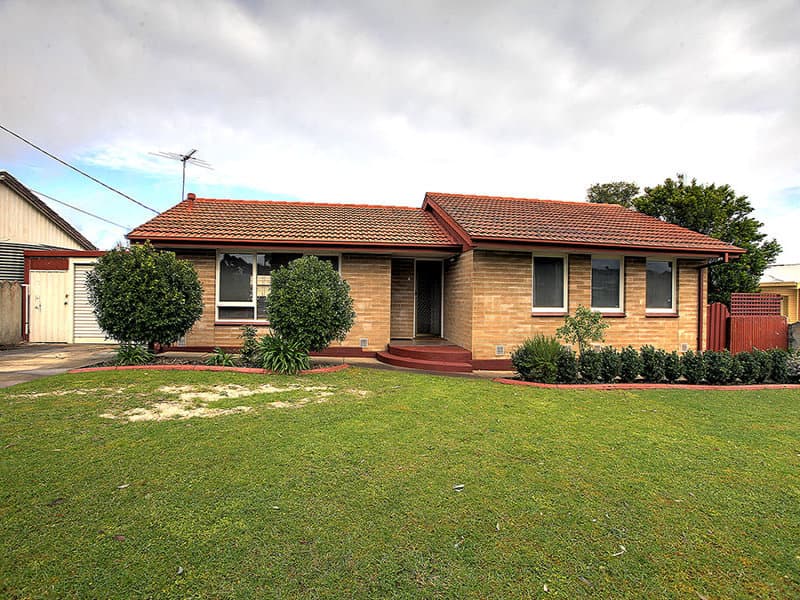21 Barnabas Crescent, Christie Downs - Thumbnail 4