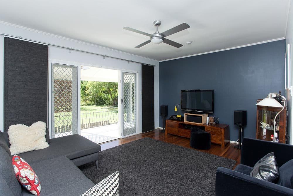 15 quirk Street, The Gap QLD 4061, The Gap - Thumbnail 2