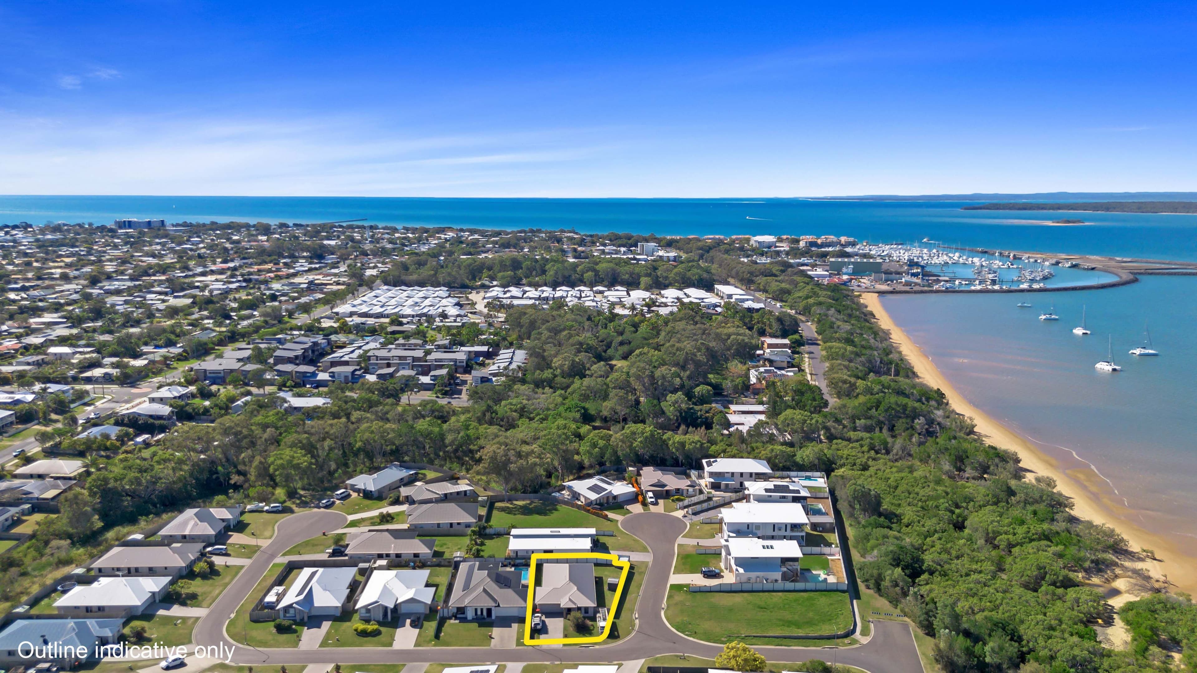2 Oceanfront Court, Urangan QLD 4655, Urangan - Thumbnail 2