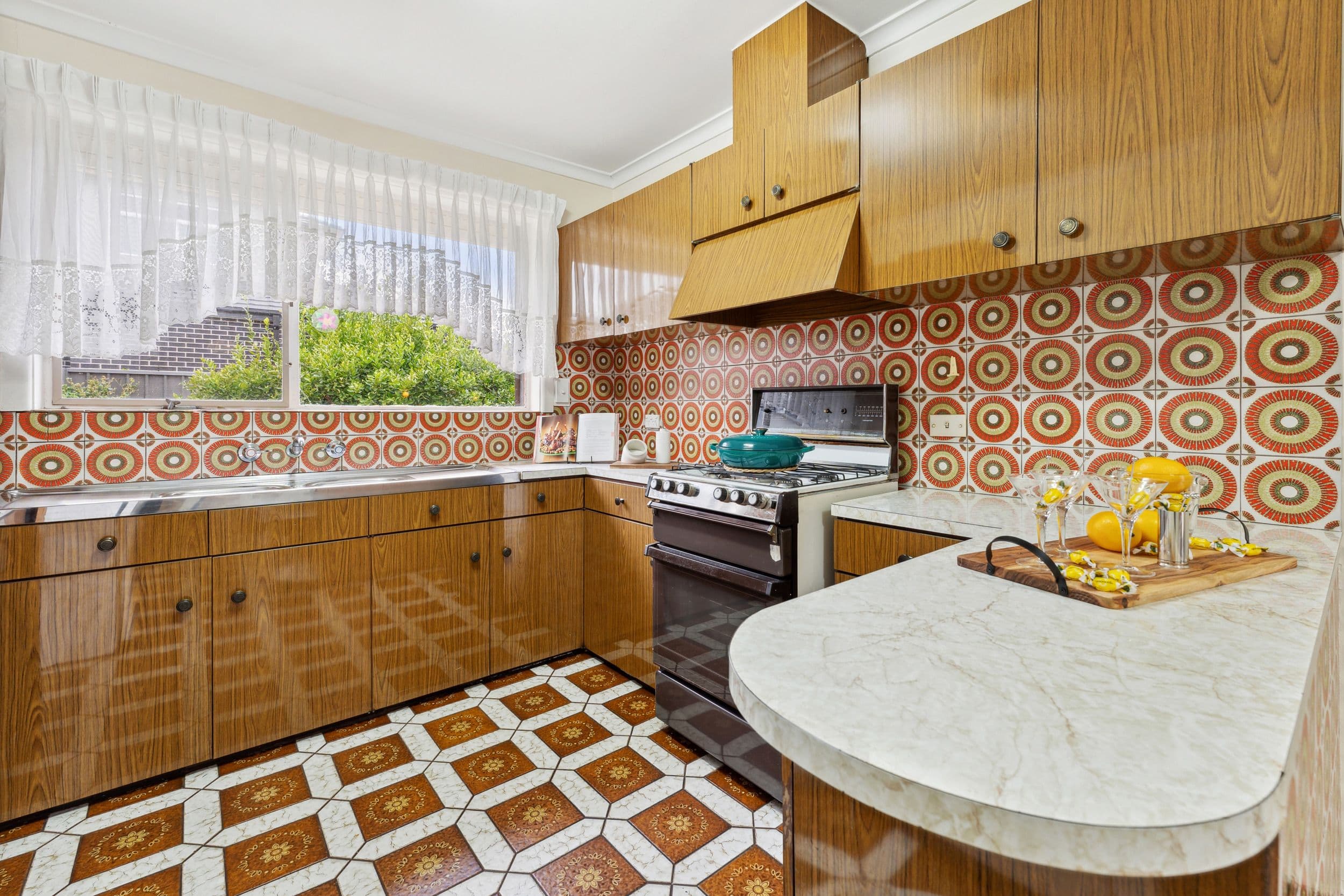 2 Elizabeth Court, Reservoir VIC 3073, Reservoir - Thumbnail 6